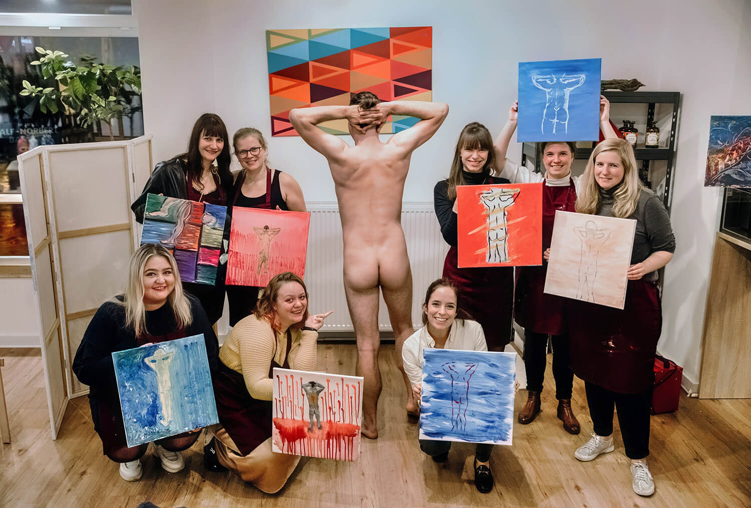 JGA Aktzeichnen Hen Party in Frankfurt